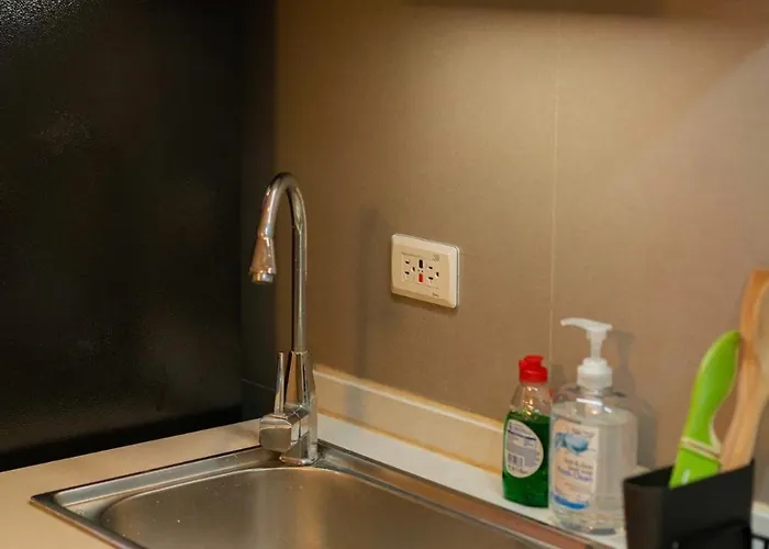 Spacious 1-br Near Bgc W Pool And Gym * Manila
